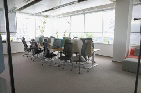 Pisarniški prostor 1