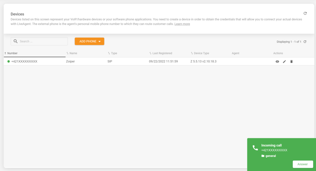Slika, ki prikazuje dohodni klic v uspešno integrirani aplikaciji softphone Zoiper s programsko opremo help desk LiveAgent