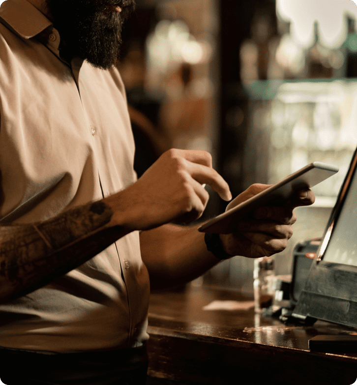 Kako je Ready2Order dosegel 90% zadovoljstvo strank s pomočjo LiveAgent