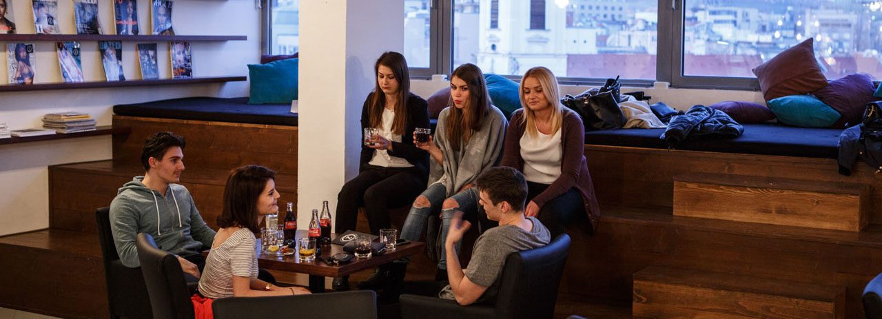 Ekipa Refresher uporablja LiveAgent